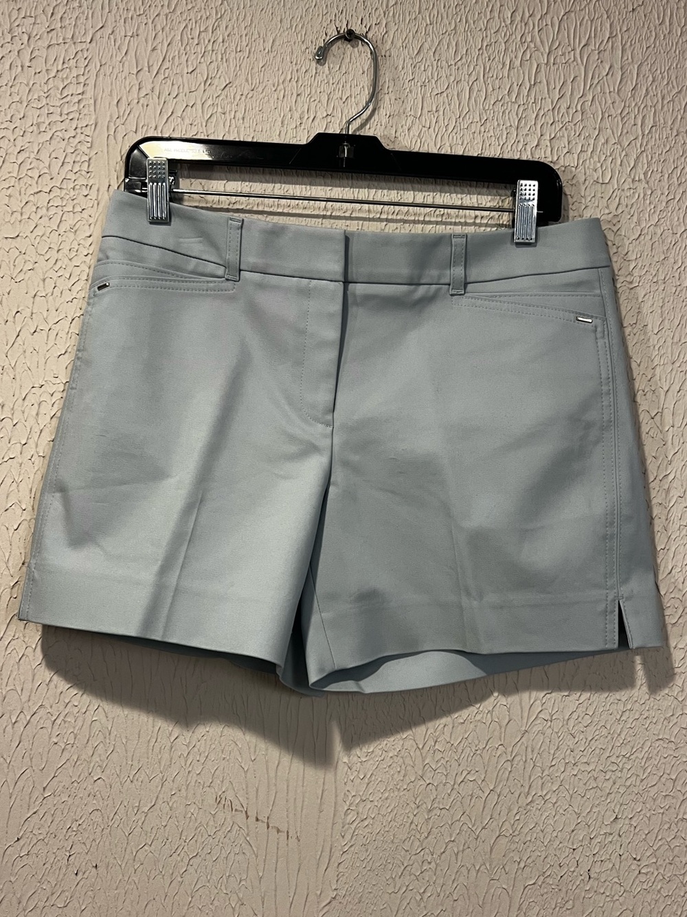White House Black Market pale blue mid rise dress shorts size 6 - Picture 3 of 13